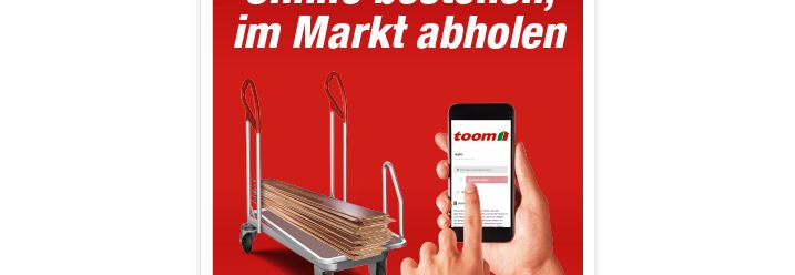 Hand bedient Smartphone neben Transportwagen mit Holzbrettern